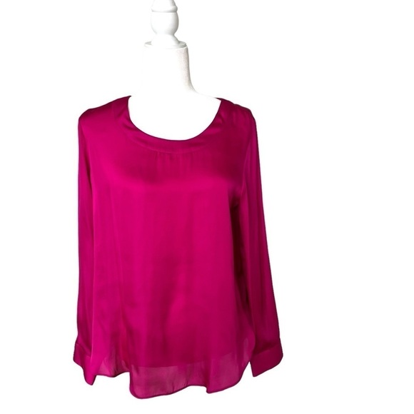 Banana Republic Silky Long-Sleeved Crew-Neck Blouse in Fuchsia Pink Size Medium - Picture 2 of 8